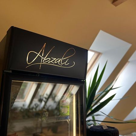 Abzali Hotel And Restaurant With Self Check-In Ādaži Extérieur photo